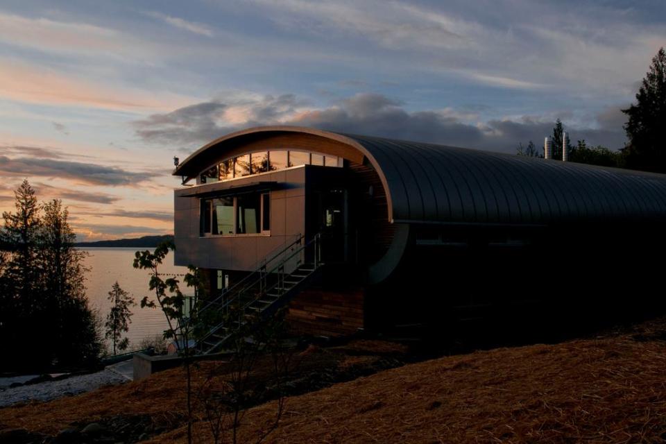 Deep Bay Marine Research Centre